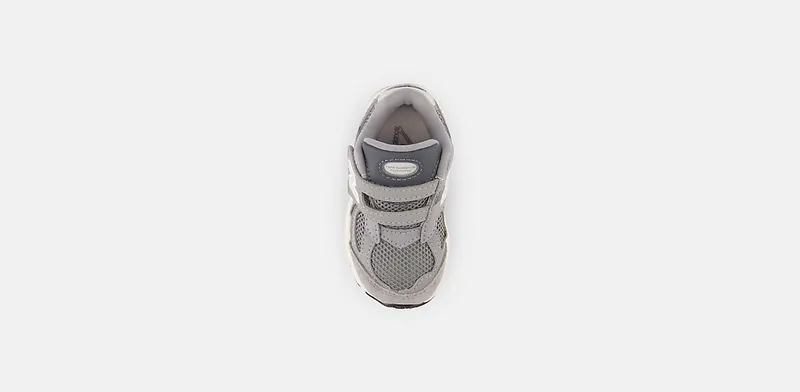 NEW BALANCE 2002 HOOK & LOOP “STEEL / LEAD” (IV2002ST)