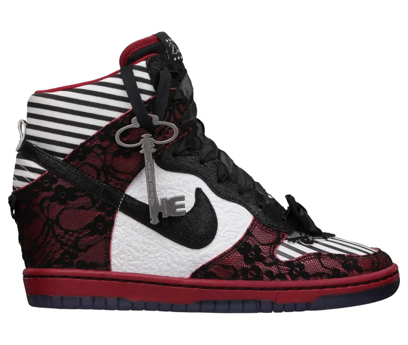 Nike Dunk High Sky Hi Doernbecher 2013 (W)