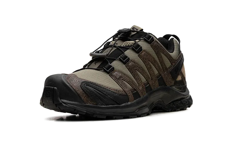 Salomon XA Pro 3D Distressed Leather “Dark Earth Black” (L47797-400)