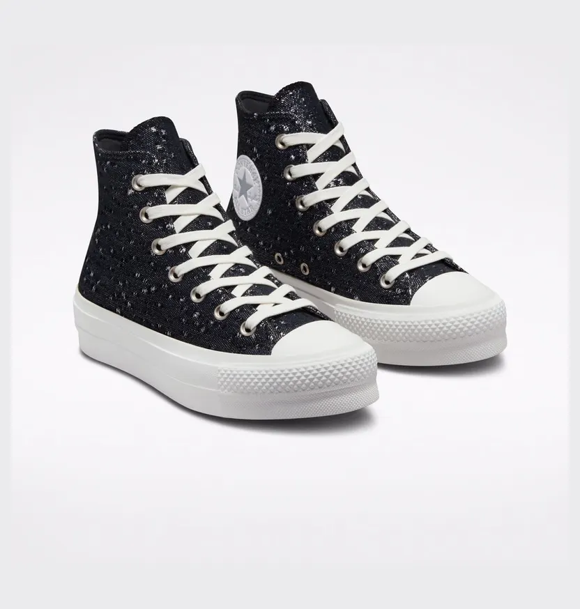 converse-chuck-taylor-all-star A03727C