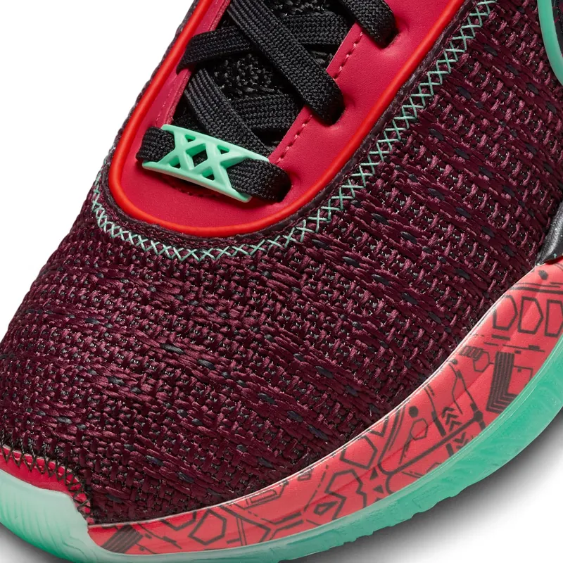 Nike LeBron 20 GS “Night Maroon” (FB8974-600)