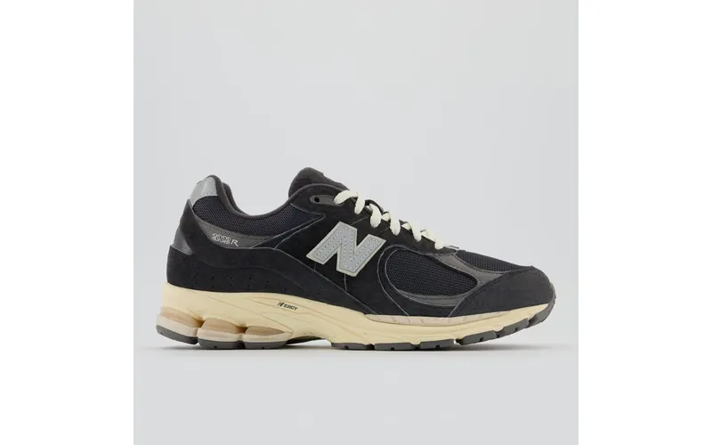 New Balance 2002R Phantom (M2002RHO)