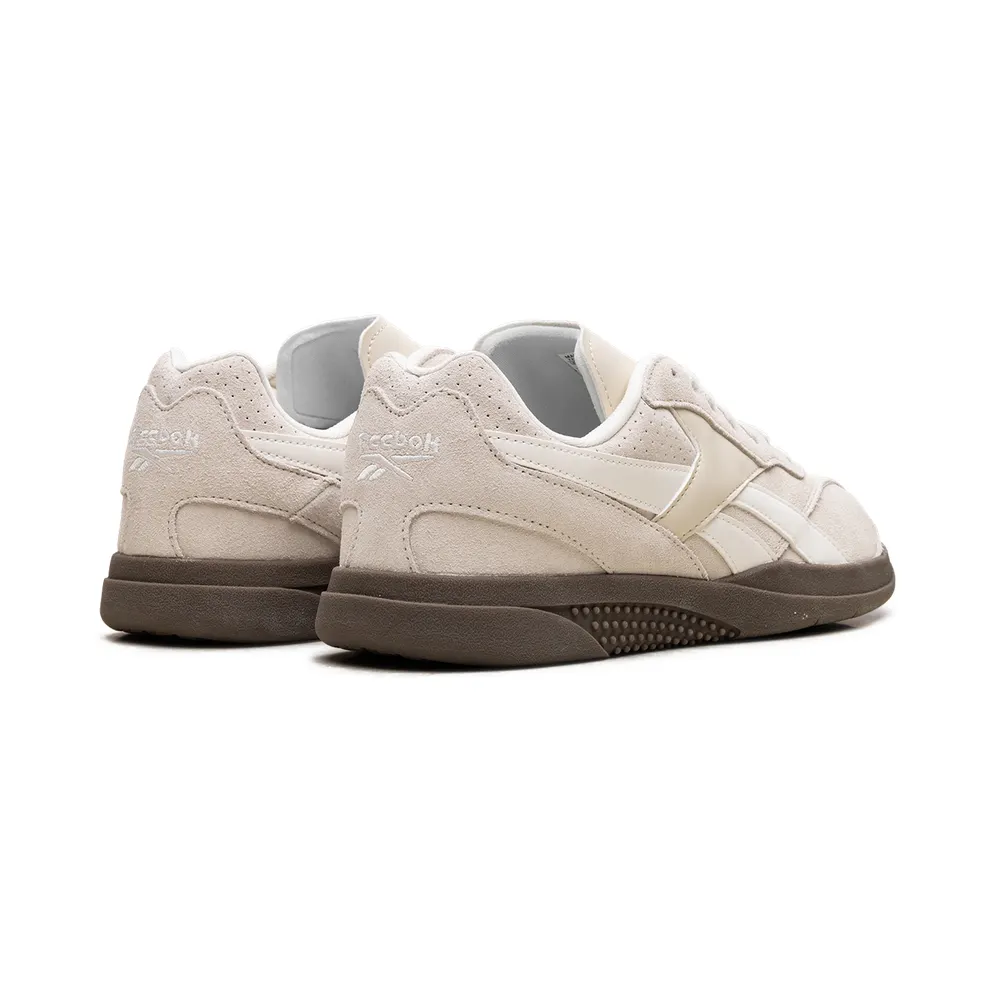 Reebok Hammer Street “Alabaster Chalk Gum” (100202-339)