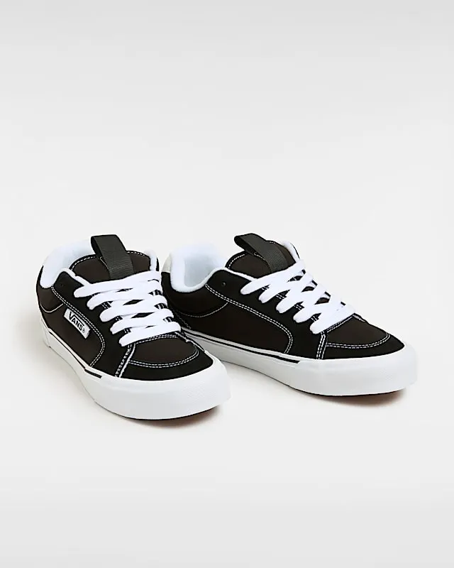 Vans Chukka Push LS “Black White” (VN000CZWBZW)