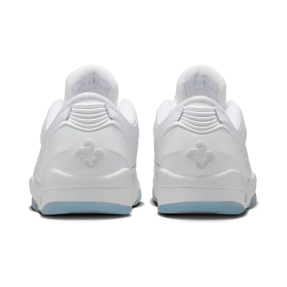 Jordan Sixty Plus Low “White / Black / Pure Platinum” (IH2047-101)
