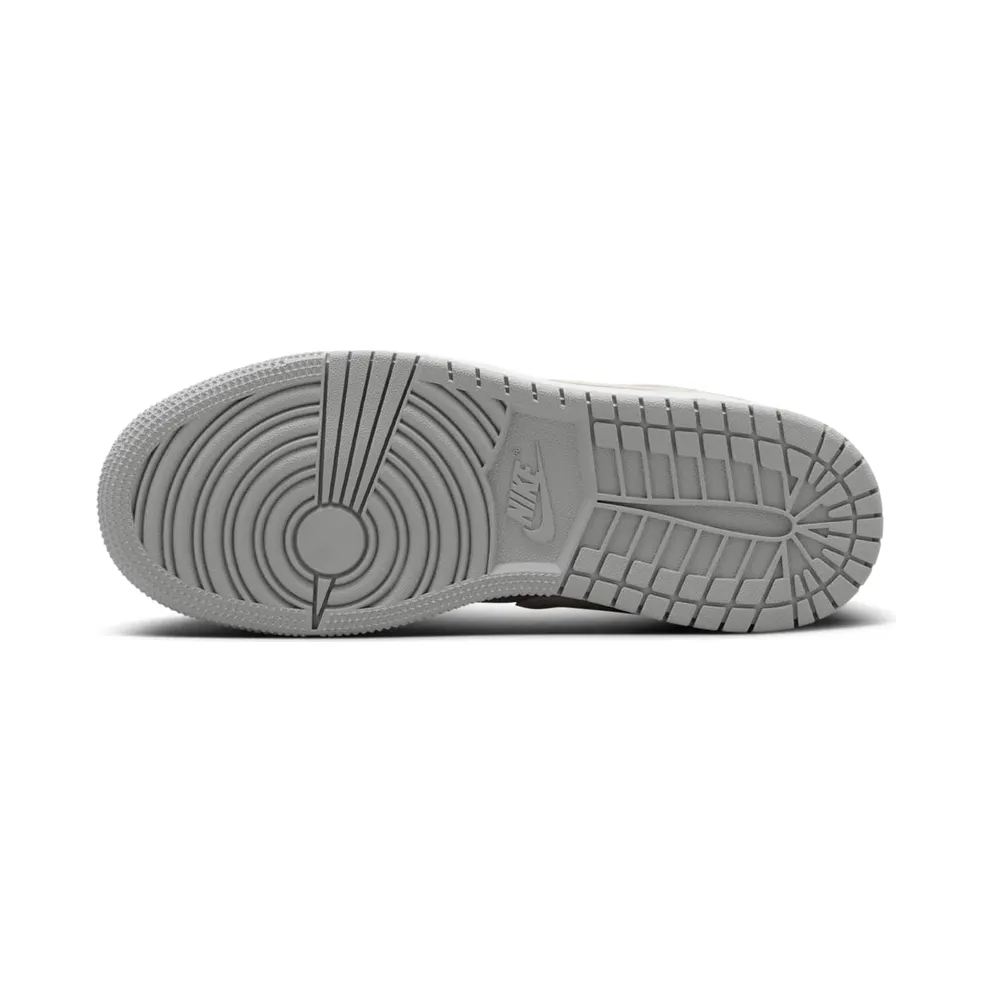 Nike Air Jordan 1 Low SE “Off-White / Soft Pearl / Light Smoke Grey” (IO2060-100)