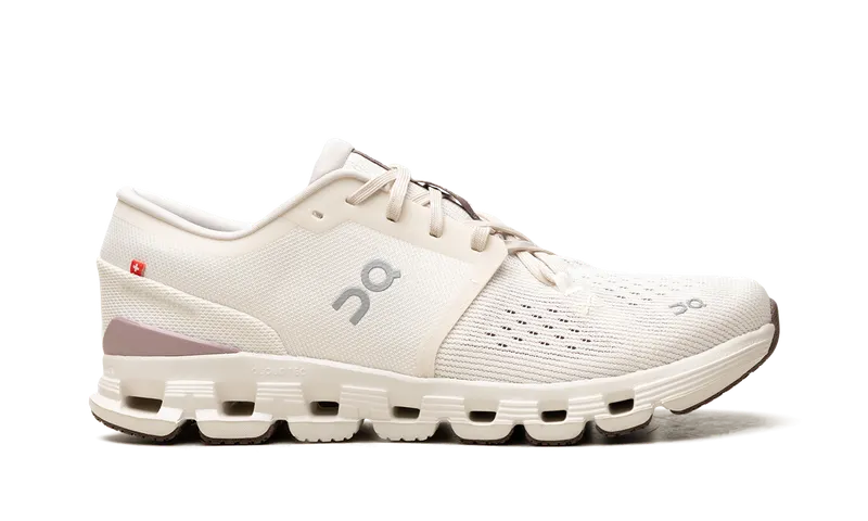 On Running Cloud X4 “Ivory Heron” (3WE30074740)