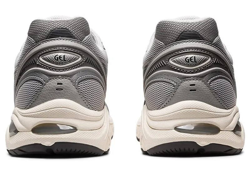 ASICS GT-2160 “Oyster Grey / Carbon” (1203A320-020)