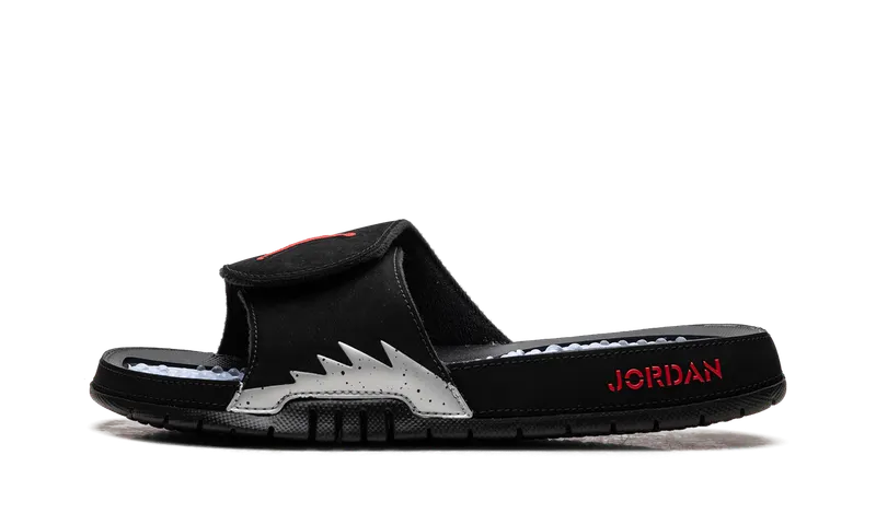 Jordan Hydro 5 Slide “Metallic” (555501-061)