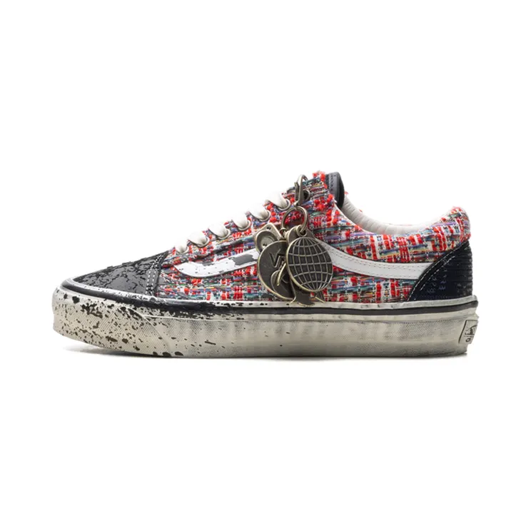 Vans Premium Old Skool “Charms Red Black” (VN000D9VBOS)