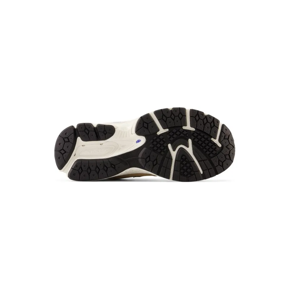 New Balance 2002R Incense Sandstone (GC2002EF)