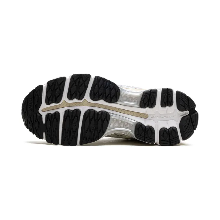 asics-gel-kayano 1203A555-101