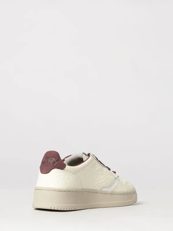 Autry Medalist Low Bicolor Leather Sneakers with Perforated Toe Burgundy (AULWNE19) (2)