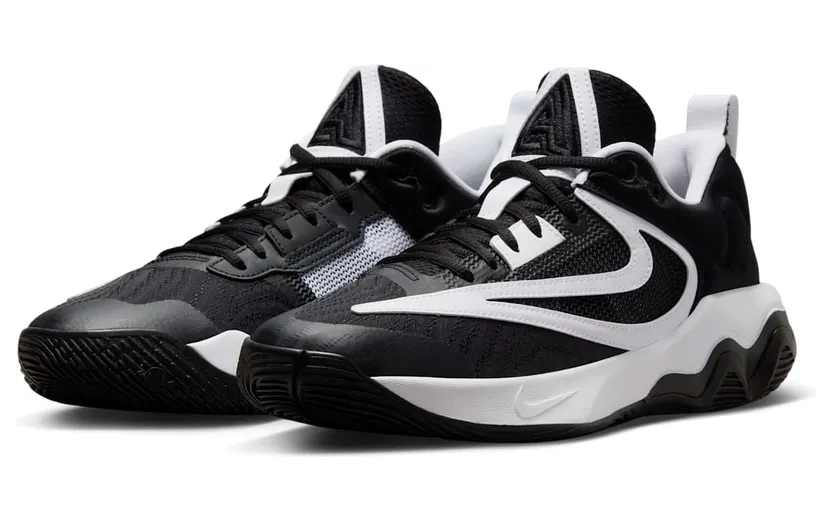 nike-giannis-immortality DZ7533-003