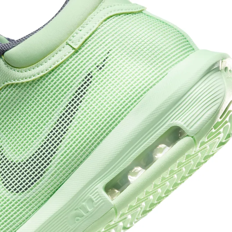lebron-witness-8 FB2239-300