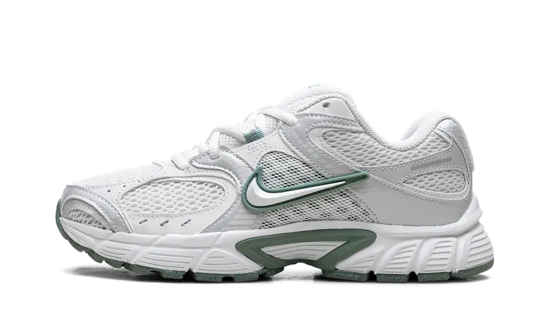 Nike V5 RNR “Summit White Cannon” (HQ7901-106)