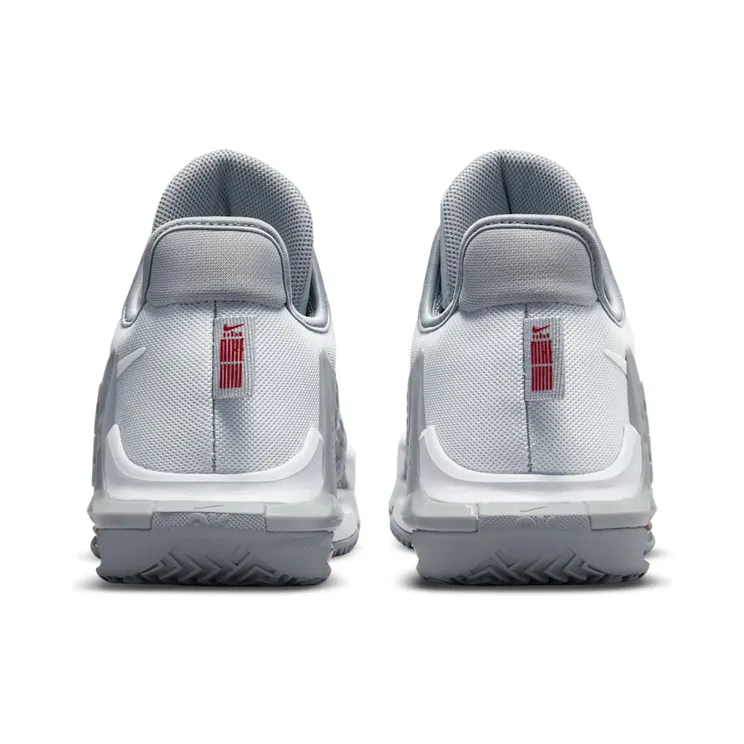 lebron-witness-6 CZ4052-003