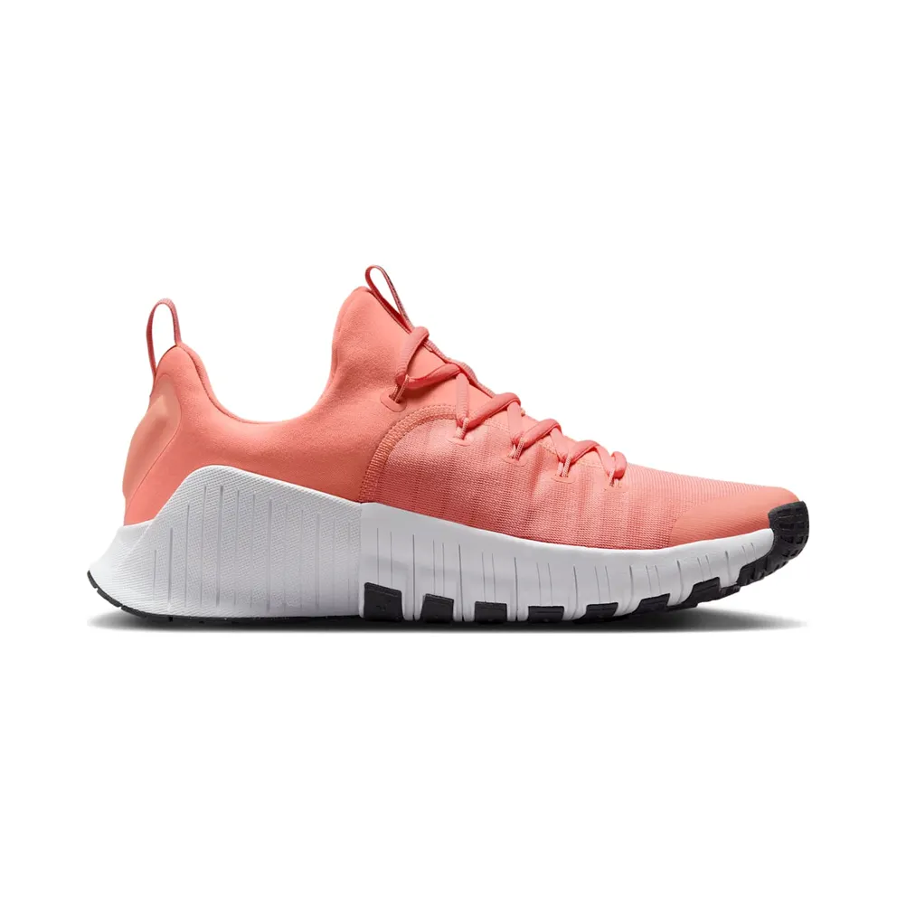 Nike Free Metcon 6 “Apricot Agate White Black” (FJ7127-800)