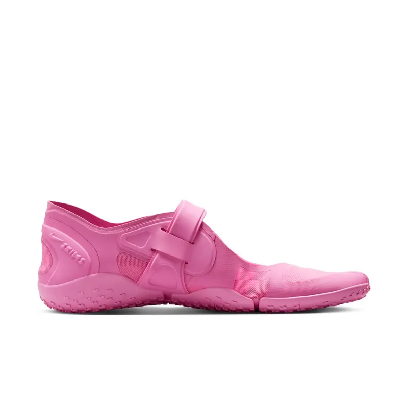 Skims x Nike Rift Mesh – “Psychic Pink / Psychic Pink / Psychic Pink” (IO7694-600)