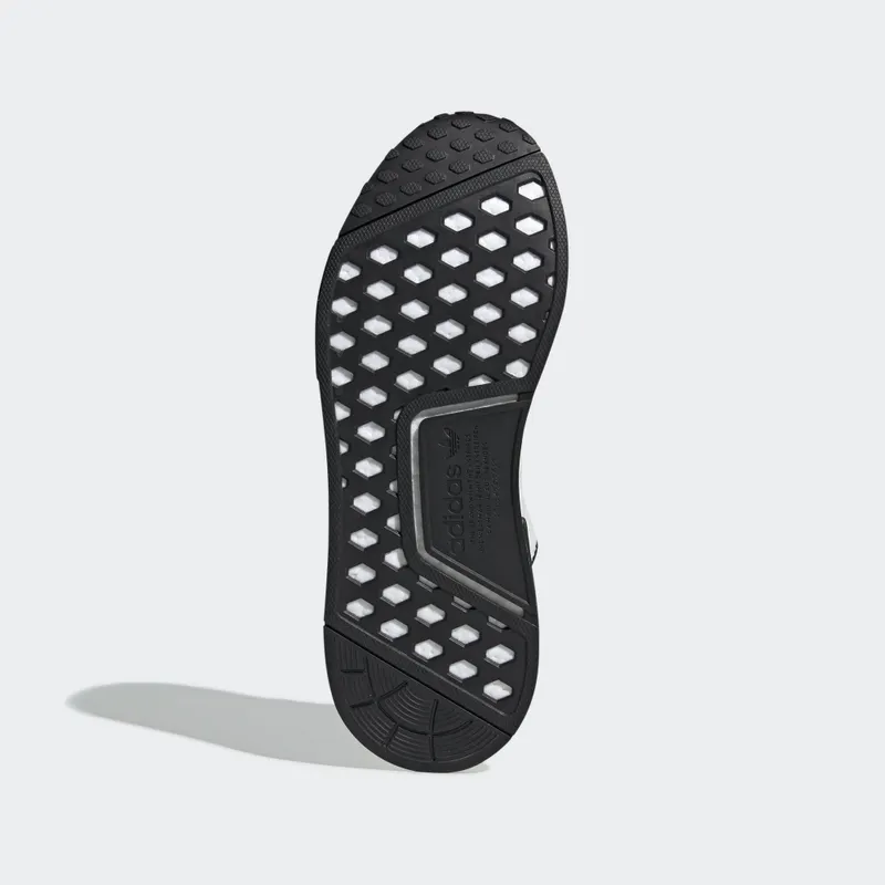 adidas NMD R1 Cloud White Core Black Cloud White/Cloud White/Core Black (DB3587)