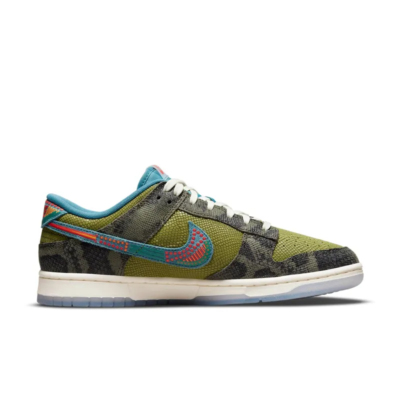 Nike Dunk Low Siempre Familia (DO2160-335)