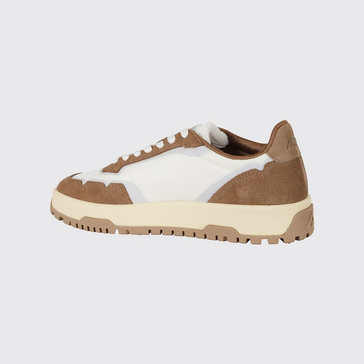 Autry Wildpace Low Leather and Mesh Sneakers with Contrast Logo and Serrated Sole Brown (LDLMAK13) (2)