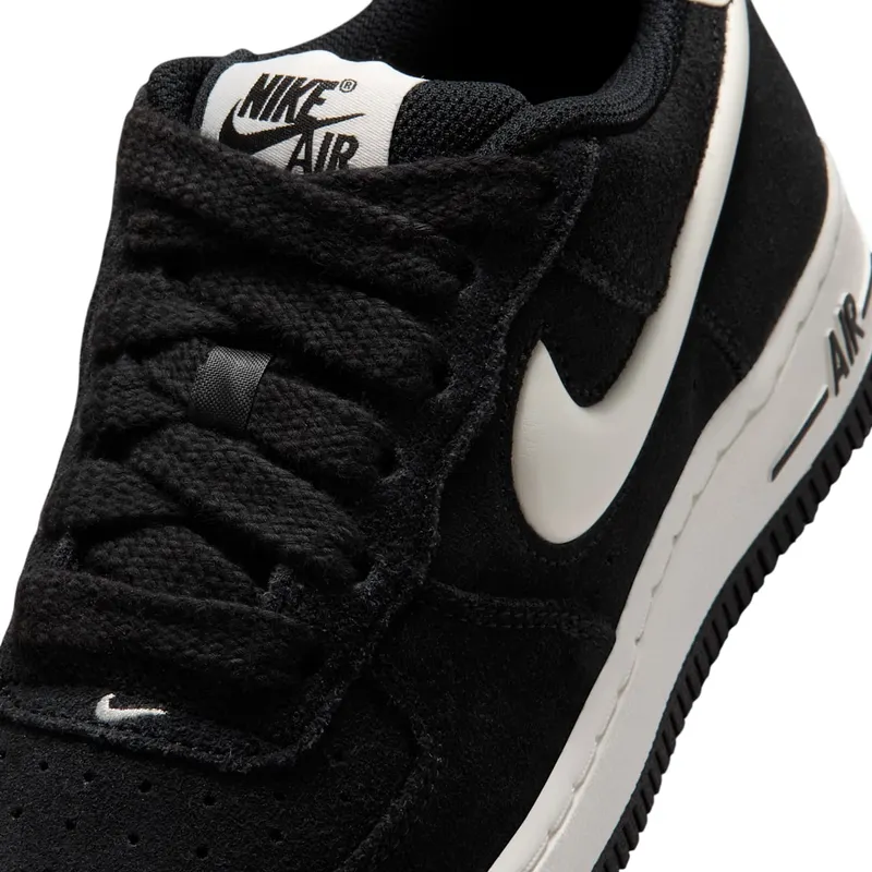 Nike Air Force 1 Black/Sail (IV5765-001)