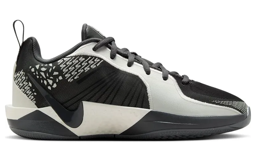nike-sabrina-2 FQ7376-005