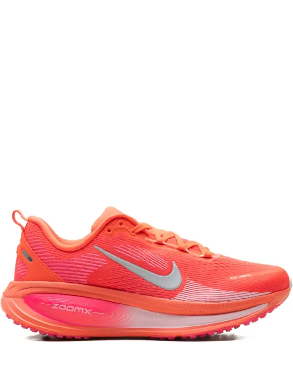 Nike Vomero 18 sneakers – Orange (HM6801)