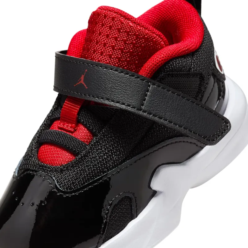 Jordan Max Aura 6 Black White Gym Red (FQ8296-006)