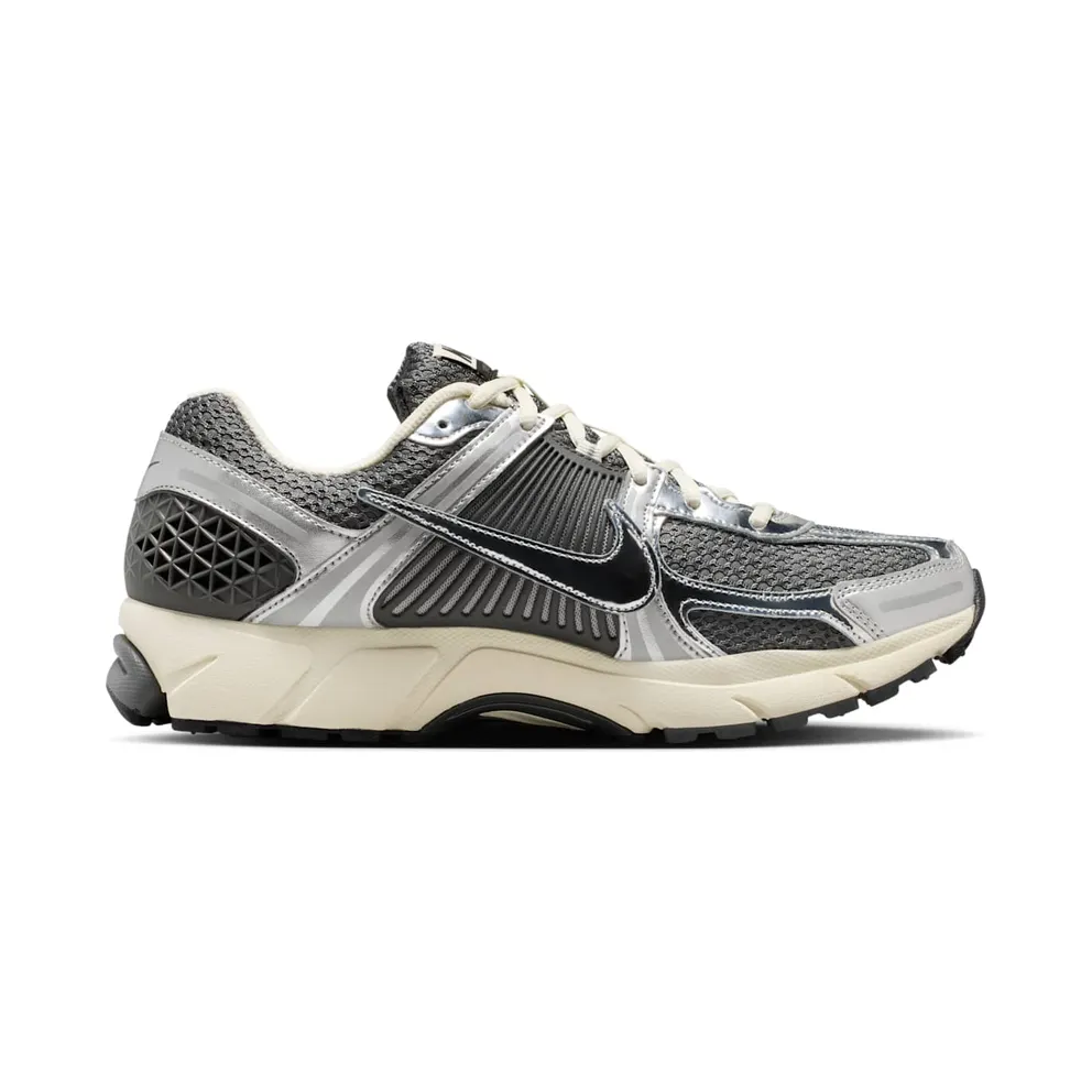 Nike Zoom Vomero 5 “Iron Grey Chrome” (IM3486-001)