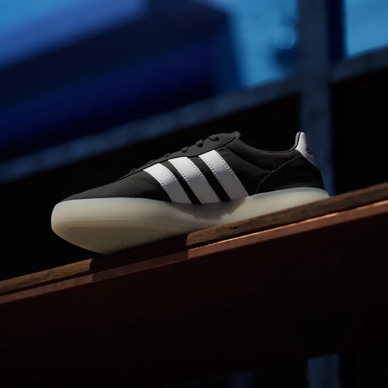 adidas Barreda Decode Core Black Cloud White Core White (JR3102)