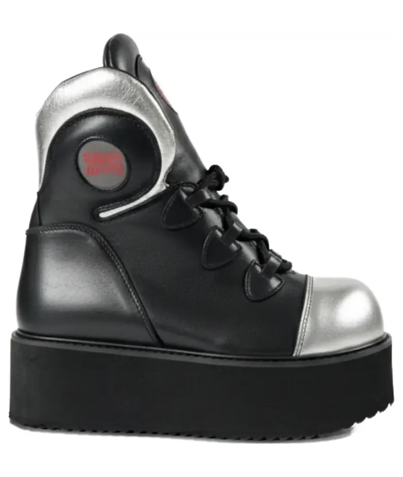 Swear SM Truck 2 met platform “Black” (SMV002LFU615OCC3)