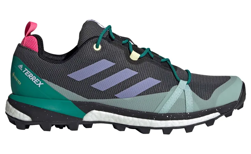 adidas-terrex-sneaker DBG22