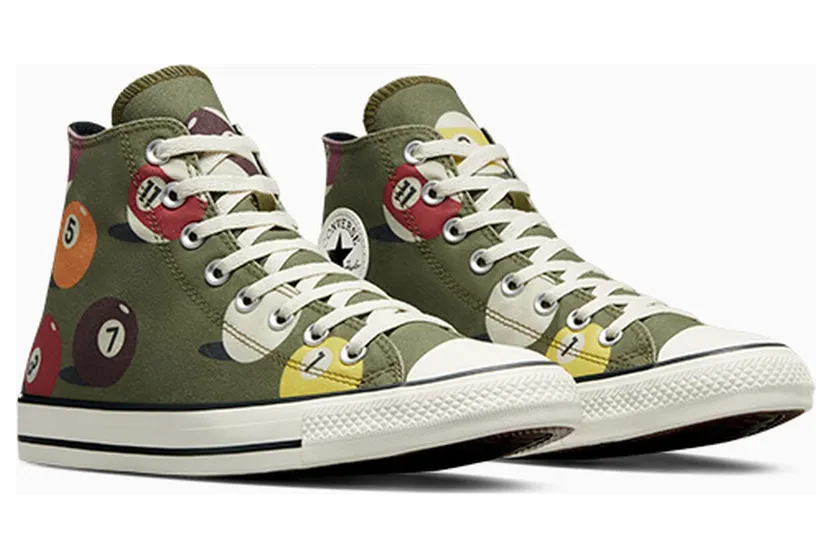 converse-chuck-taylor-all-star A04493C
