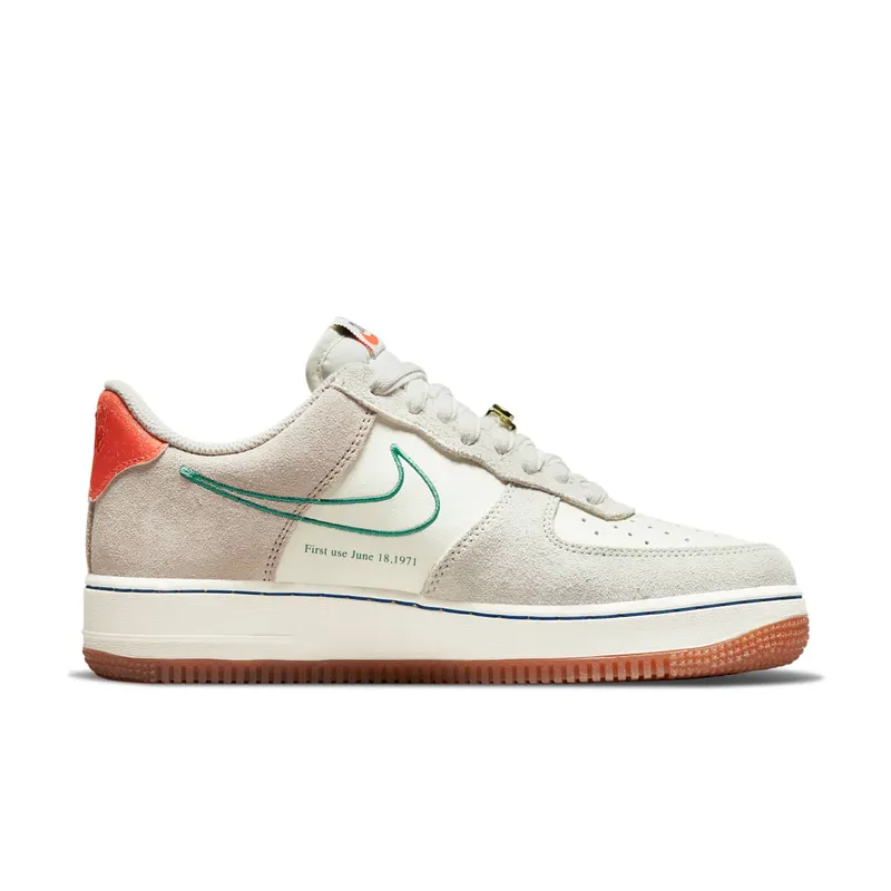 Nike Air Force 1 ’07 SE Grey – “Sail / Cream Ii / Light Bone / Green Noise” (DA8302-100)