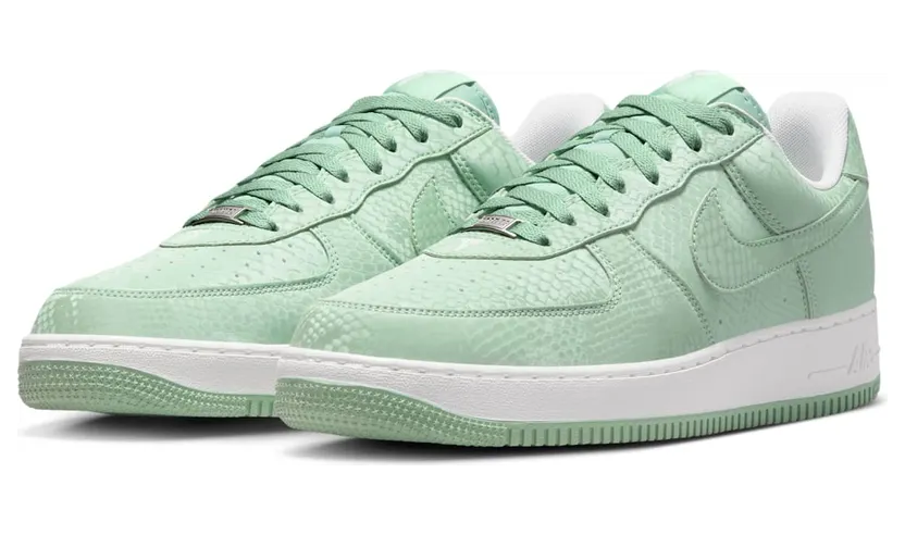 nike-air-force IB0018-005