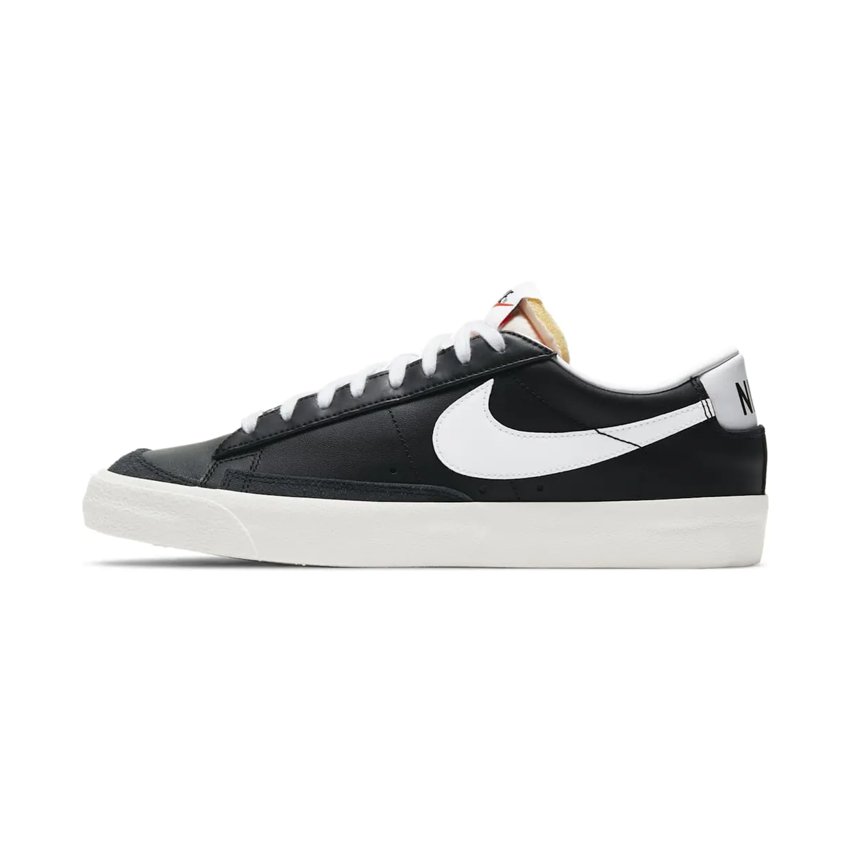 nike-blazer DA6364-001