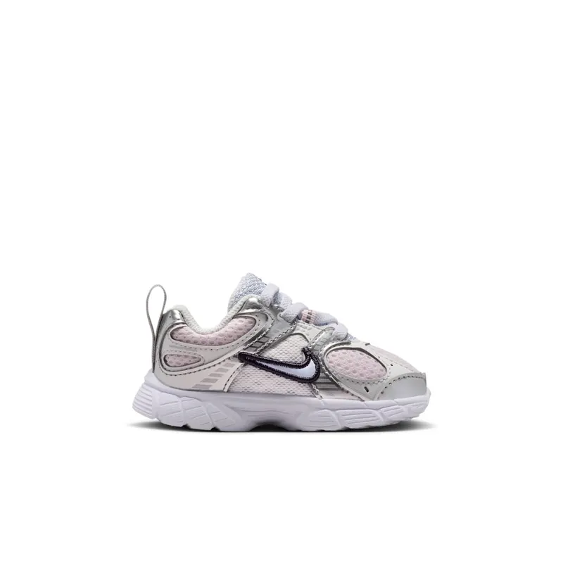 Nike V5 RNR TD “Light Violet Metallic Silver” (HQ6413-500)