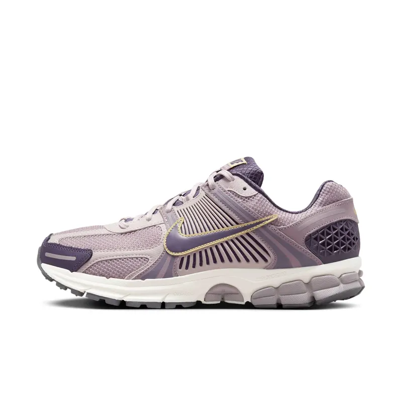 Nike Zoom Vomero 5 “Platinum Violet” (HQ3643-019)