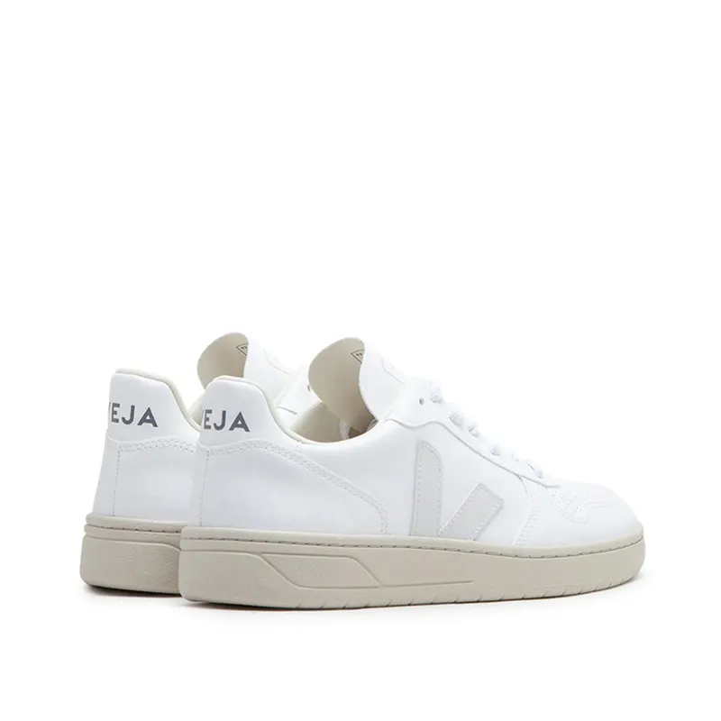 Veja WMNS V-10 CWL – “White” (VX0702892A)