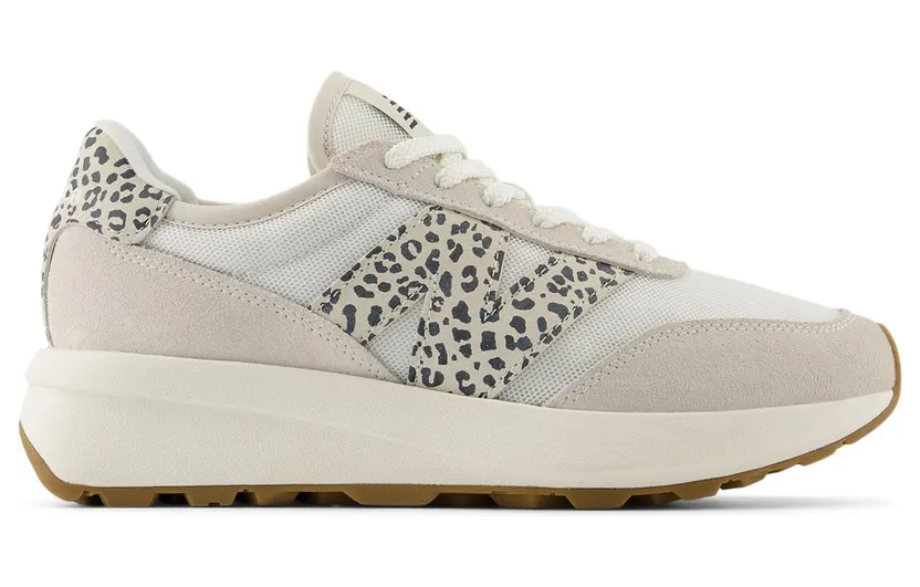 NEW BALANCE 370 “MOONBEAM / SEA SALT / Gum” (U370LP)