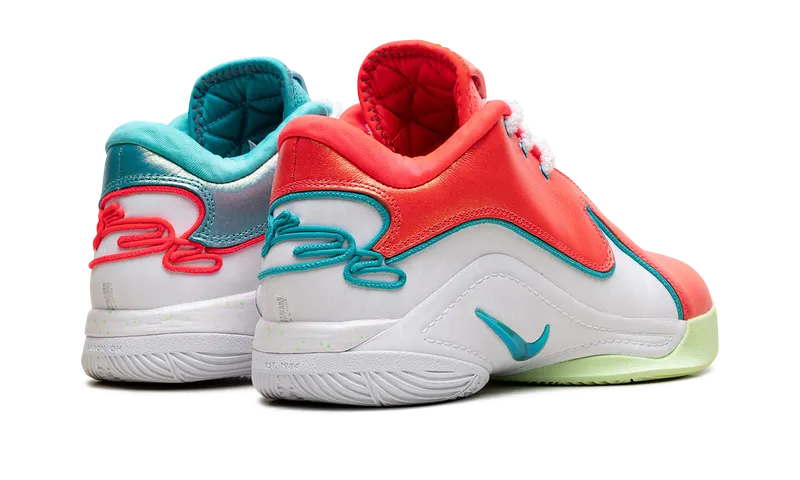 Nike LeBron 22 “Christmas” (HV5147-600)