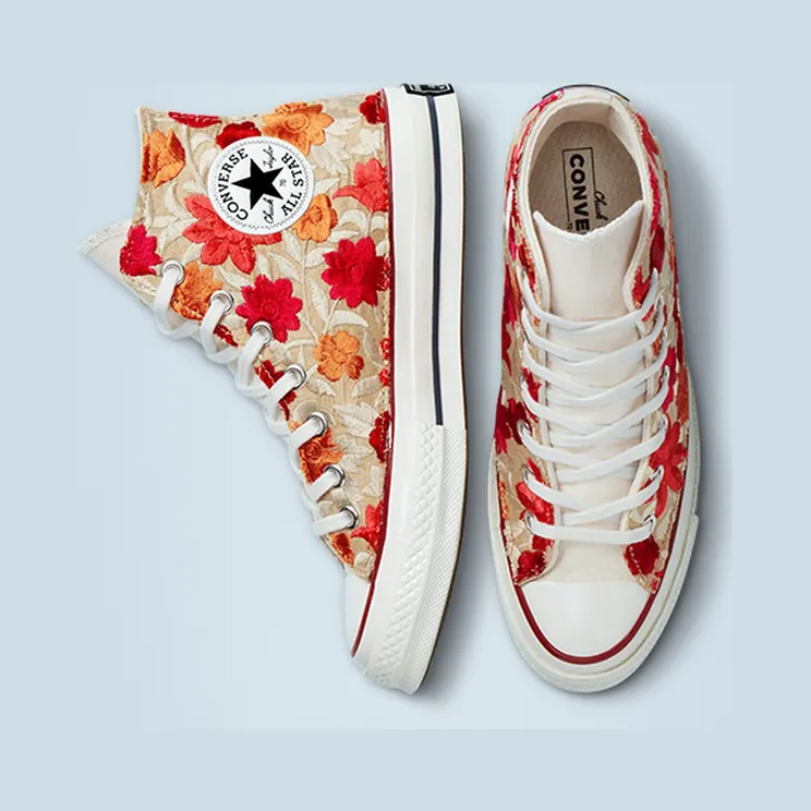 converse-chuck-taylor-all-star A03262C