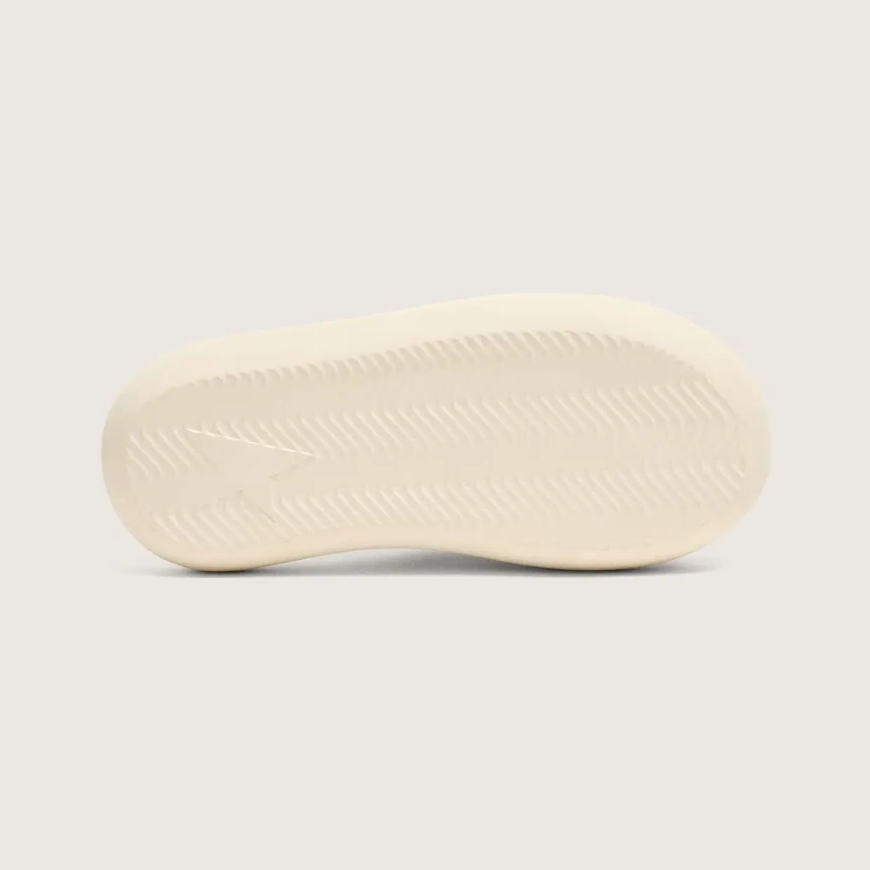 Golden Goose Space-Star Slip-Ons In White Leather (GMF00567.F007813.15344) (5)