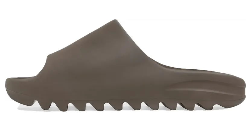 Yeezy Slide Soot (G55495/GX6141)