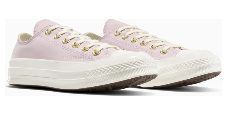 converse-chuck-taylor-all-star A15447C