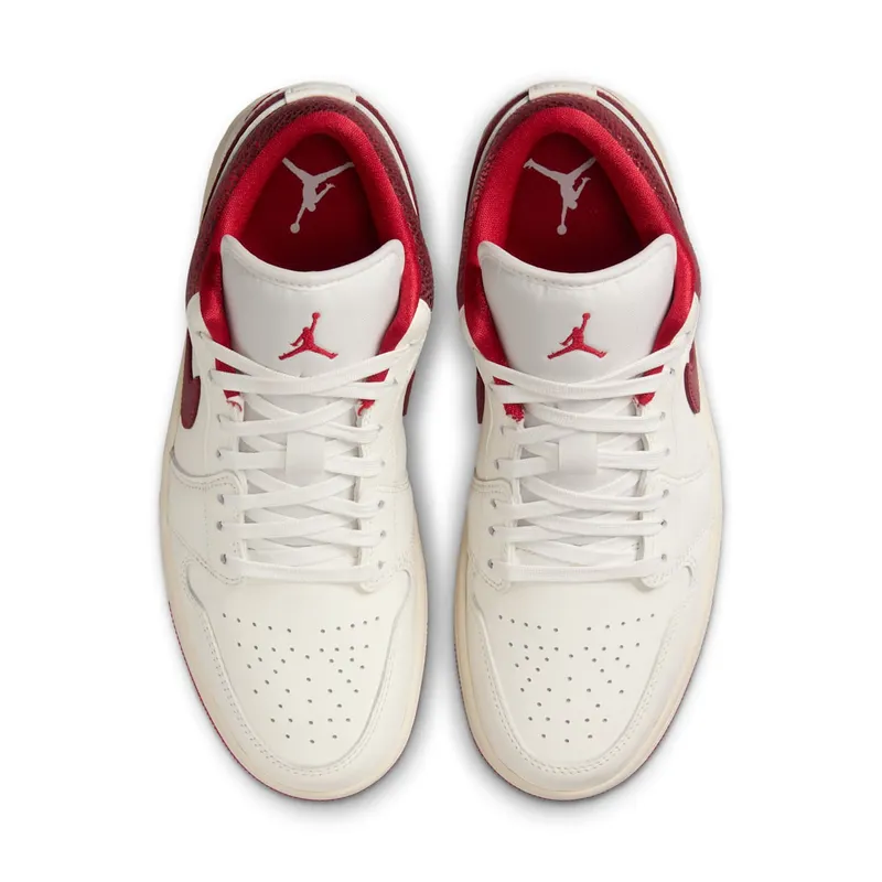 Jordan 1 Low “Ruby” (HJ9338-106)