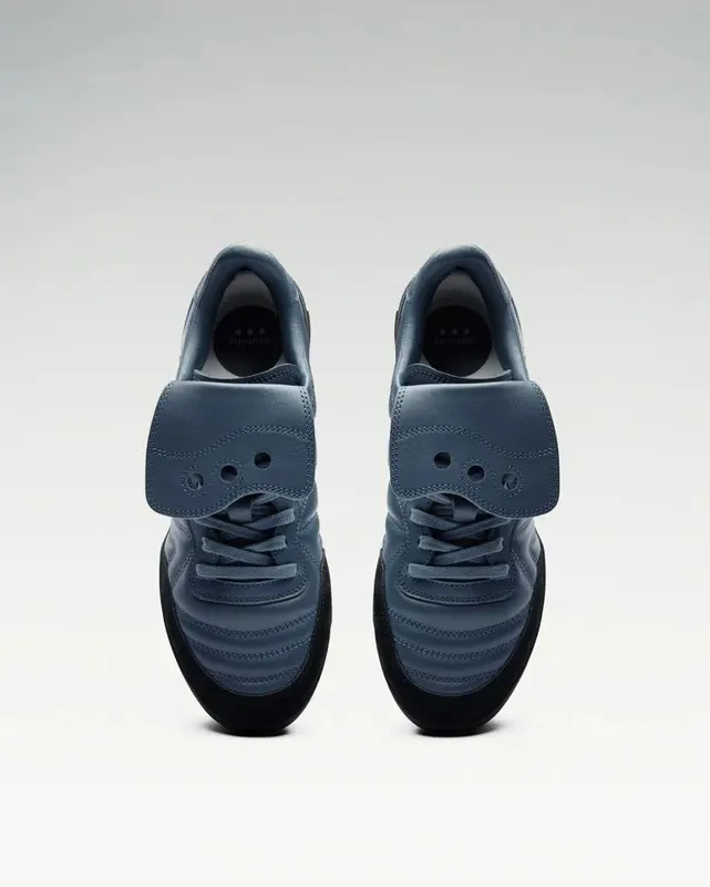 SAUCONY 586i S “Navy / Black” (S70914-2)