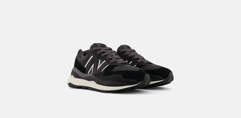 New Balance New Balance Black/White (W5740CHB)